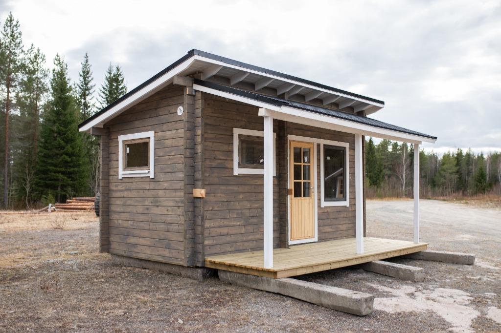 Moderni hirsisauna ja saunamökki Lappajärvi